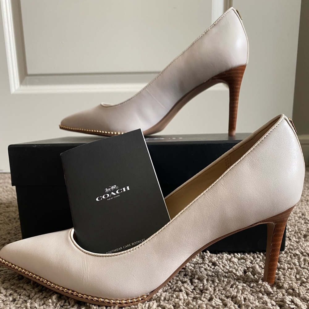 NEW Coach Vonna Semi Matte Calf Heels